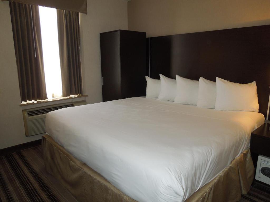 Days By Wyndham Jamaica / Jfk Airport Hotel Nova York