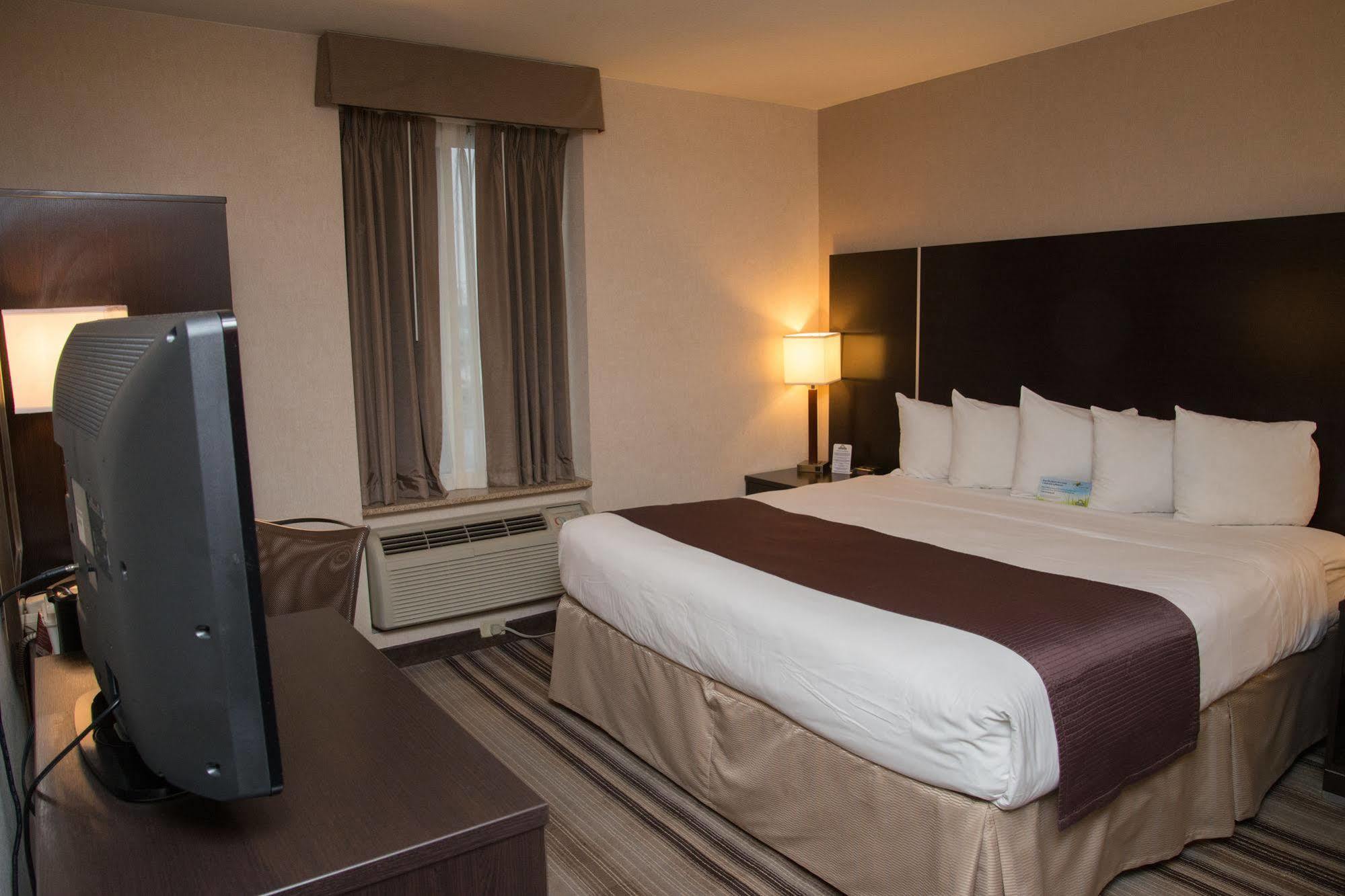 Days By Wyndham Jamaica / Jfk Airport Nova York